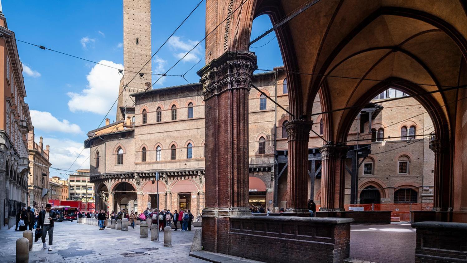 Ferienwohnung House Of Magic - Due Torri Bologna Exterior foto